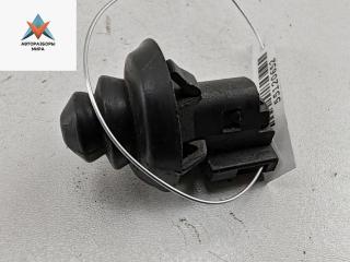 выключатель концевой (концевик) Renault Megane 1 поколение 1996, 1.6 л., бензин, МКПП, красный, хетчбэк 5 дв., 7700831090