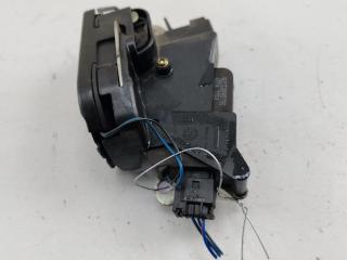замок двери передней правой Mercedes-Benz Vito 2006, 2.2 л., дизель, МКПП, красный, микроавтобус, 2C53090790