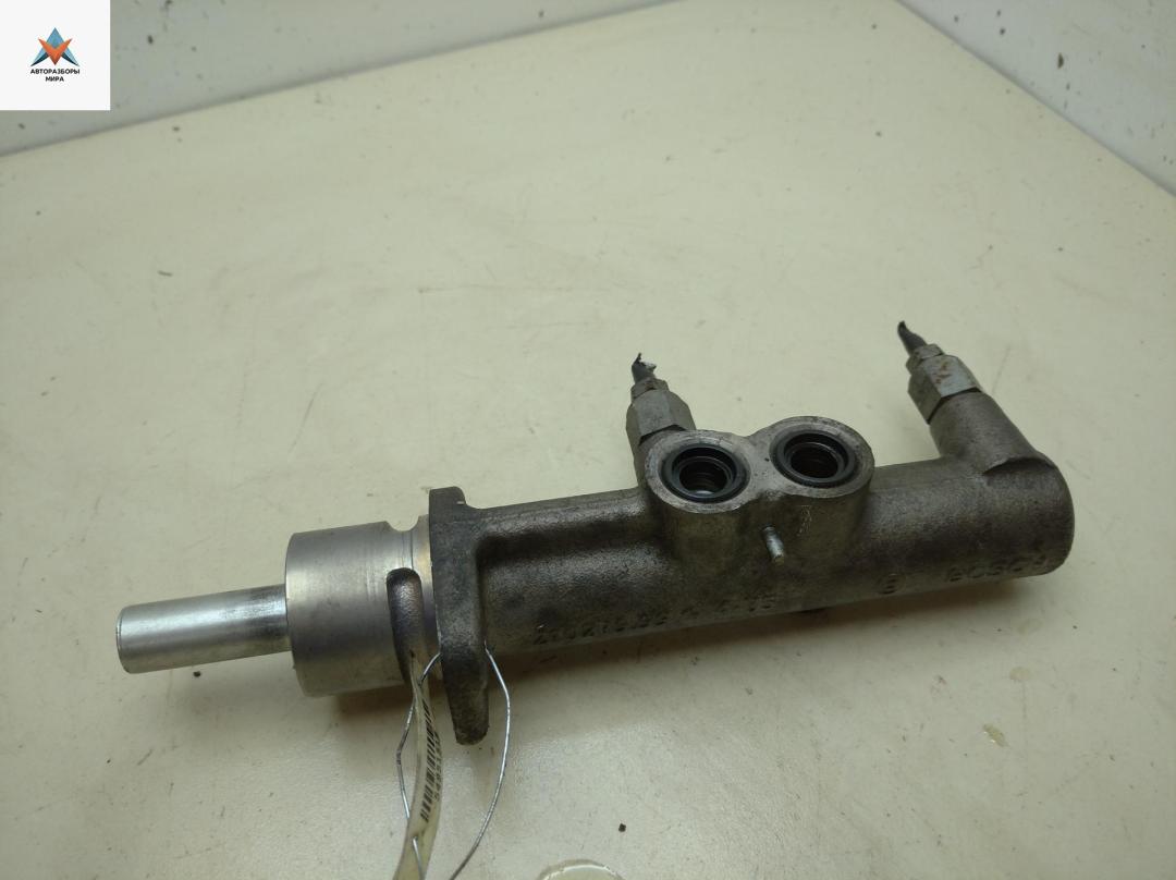 цилиндр тормозной главный IVECO Daily 4 поколение 2007, 2.3 л., дизель, МКПП, синий, микроавтобус - фото №1