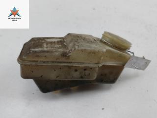 бачок тормозной жидкости Volkswagen Transporter T4 1992, 2.4 л., дизель, МКПП, красный, микроавтобус, 701611303