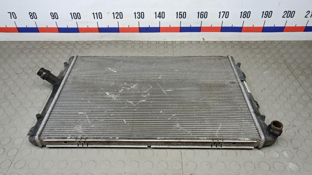 радиатор охлаждения Volkswagen Passat B6 2008, 2.0 л., TDi, дизель, МКПП, седан, 3C0121253BB - фото №1
