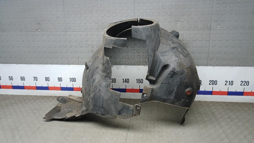 Подкрылок передний левый Mercedes-Benz C-Класс W204/S204 2006, 2.2 л., D C220 CDI, дизель, АКПП, универсал - фото №1