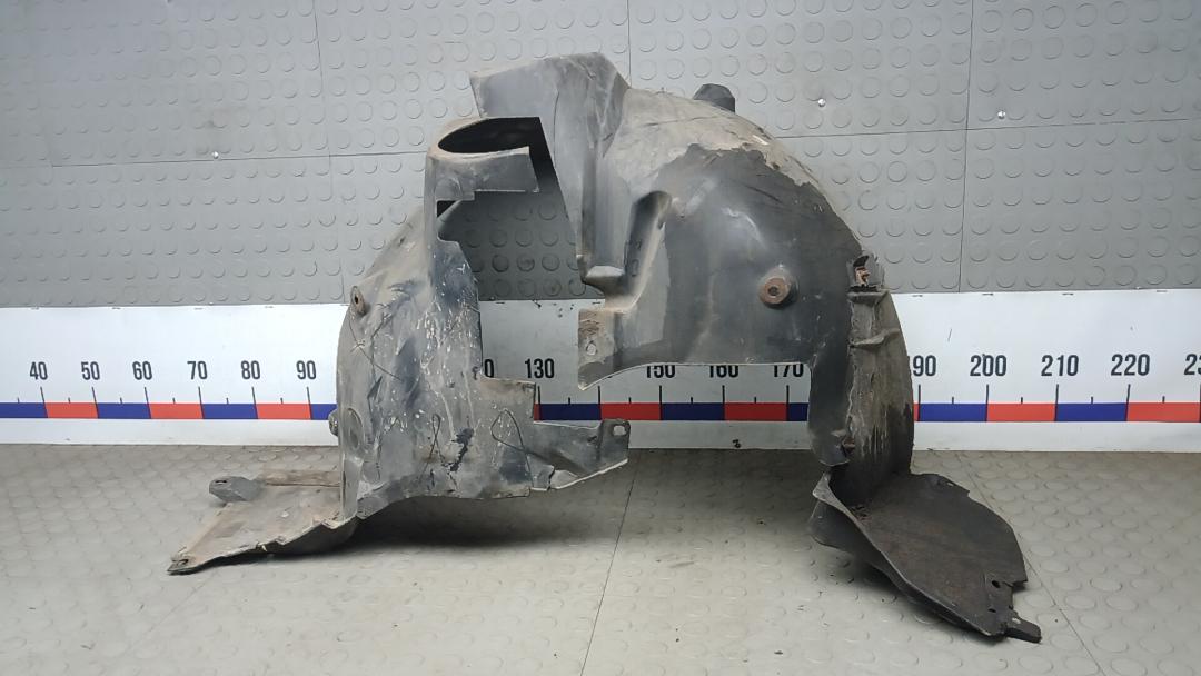 Подкрылок передний левый Mercedes-Benz C-Класс W204/S204 2006, 2.2 л., D C220 CDI, дизель, АКПП, седан - фото №1