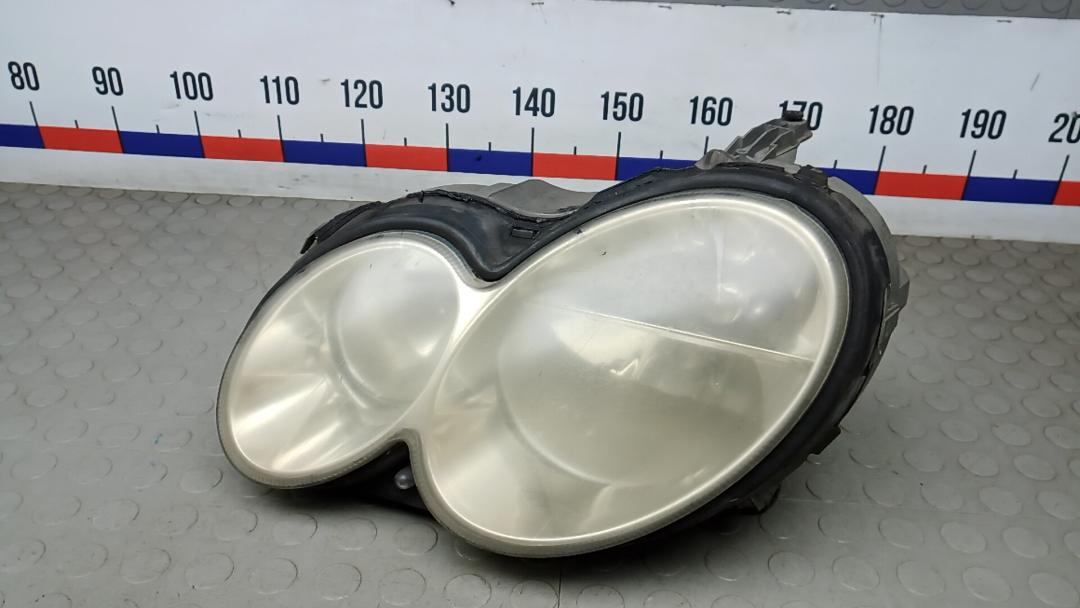 фара левая Mercedes-Benz CLK-Класс C209/A209 2003, 2.7 л., D 270 CDI, дизель, АКПП, купе - фото №1