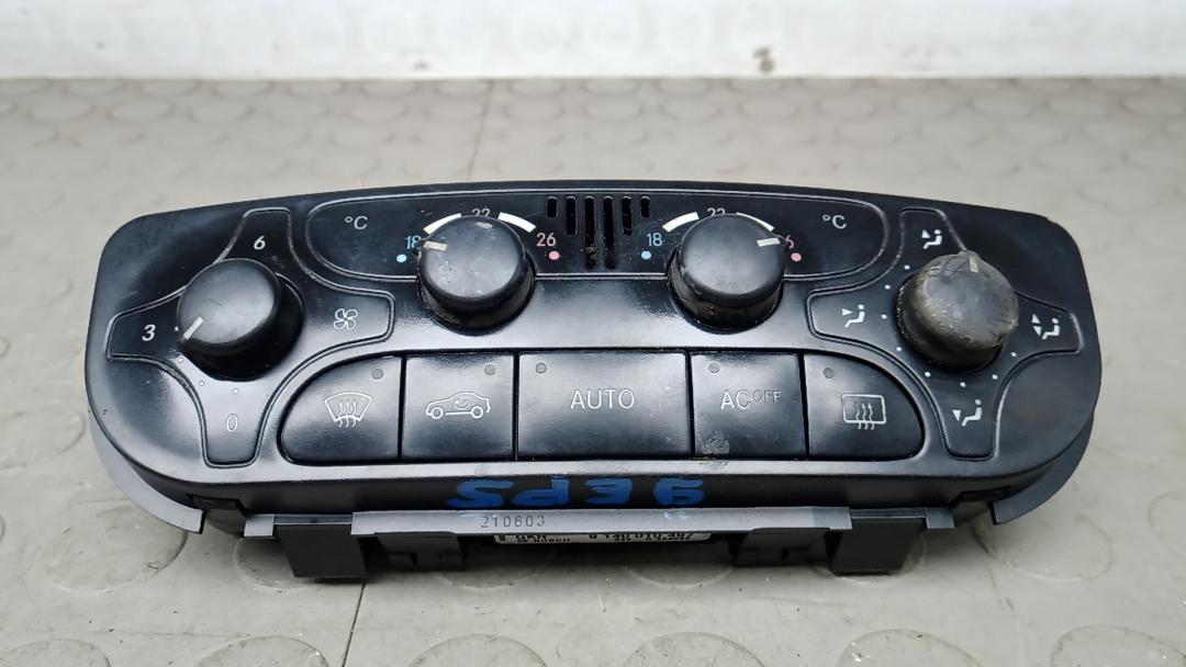 блок управления печки / климат-контроля Mercedes-Benz CLK-Класс C209/A209 2003, 2.7 л., D 270 CDI, дизель, АКПП, купе - фото №1