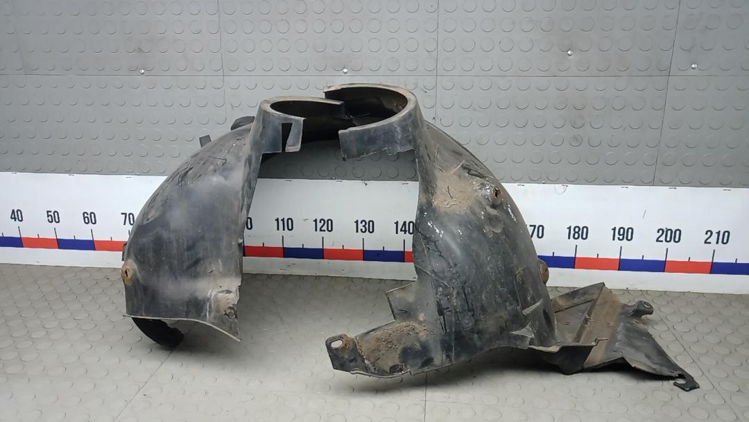 Подкрылок передний правый Mercedes-Benz CLK-Класс C209/A209 2003, 2.7 л., D 270 CDI, дизель, АКПП, купе - фото №1