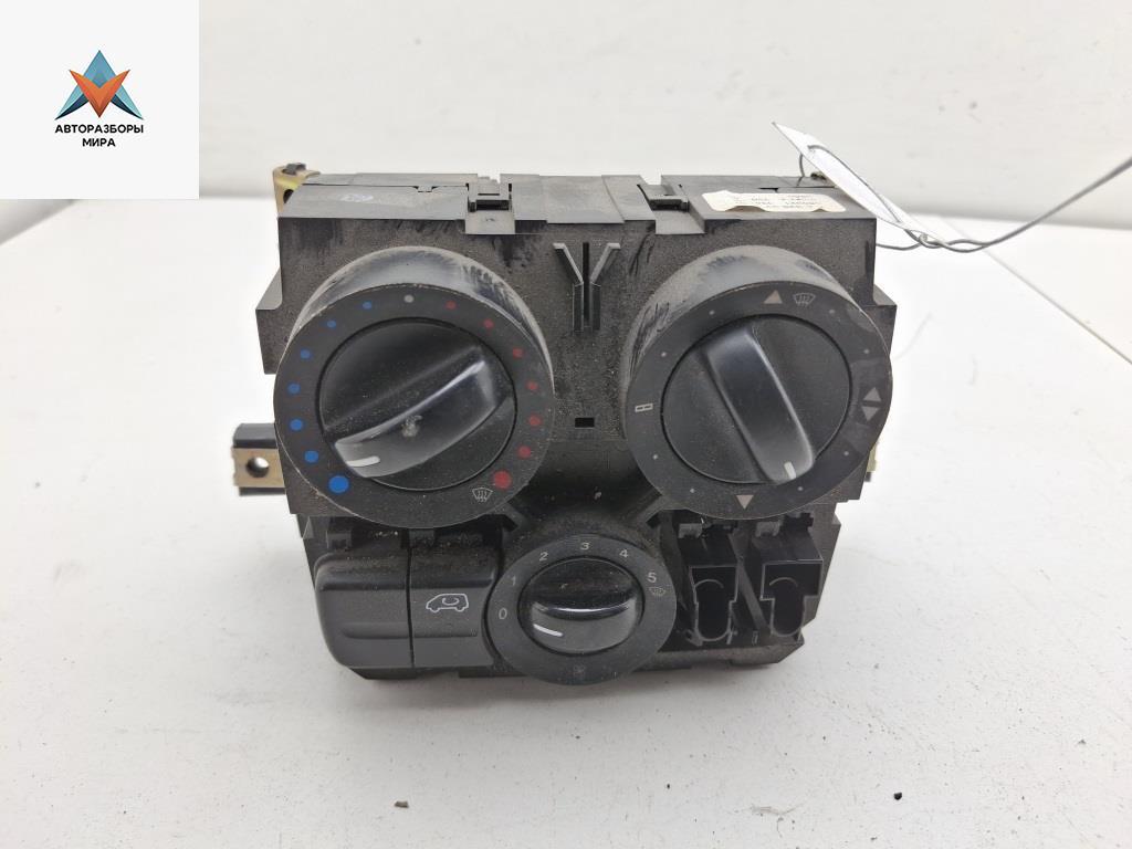 блок управления печки / климат-контроля Mercedes-Benz Vito-2 / Viano W639 2006, 2.2 л., дизель, МКПП, красный, микроавтобус, 6398301185KZ - фото №1