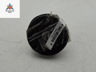 пробка топливного бака Volkswagen Transporter T4 1992, 2.4 л., дизель, МКПП, красный, микроавтобус, 701201553