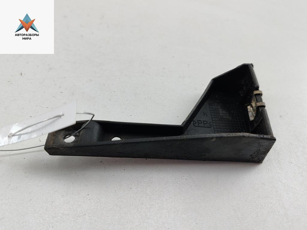 кронштейн (крепление) BMW 3 серия E36 1993, 2.0 л., бензин, АКПП, серый, седан, 1977108 - фото №1