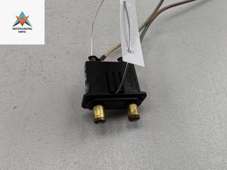 выключатель концевой (концевик) Mercedes-Benz Vito-1 W638 2001, 2.2 л., дизель, МКПП, чёрный, микроавтобус, 9018200254