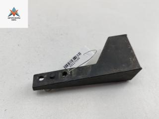 кронштейн (крепление) BMW 3 серия E36 [рестайлинг] 1999, 1.9 л., бензин, МКПП, красный, хетчбэк 3 дв., 1977107