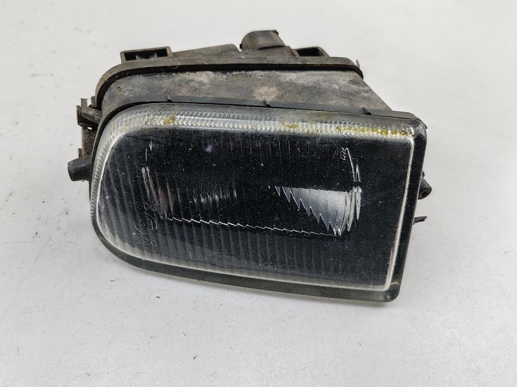 фара противотуманная левая BMW 5 E39 2000, 2.8 л., бензин, АКПП, чёрный, универсал, 8377941