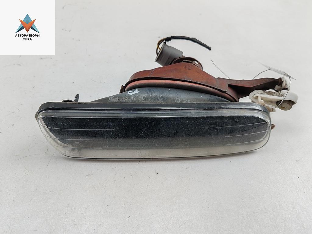 фара противотуманная правая BMW 3 серия E46 2000, 2.0 л., бензин, АКПП, серый, универсал - фото №1