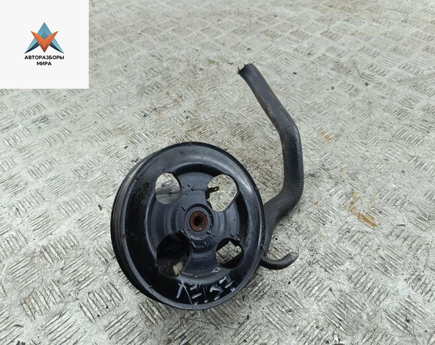 Насос гидроусилителя руля Mitsubishi Outlander 1 поколение 2006, 2.0 л., бензин, МКПП, чёрный, внедорожник 5 дв. - фото №1