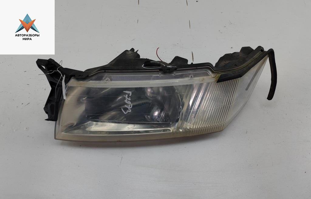 фара левая Mitsubishi Space Wagon 3 поколение (Typ N50) 1999, 2.4 л., бензин, МКПП, серый, минивэн, KOITO100-87265 - фото №1