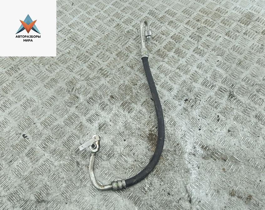 трубка кондиционера Mitsubishi Outlander 1 поколение 2006, 2.0 л., бензин, МКПП, чёрный, внедорожник 5 дв. - фото №1