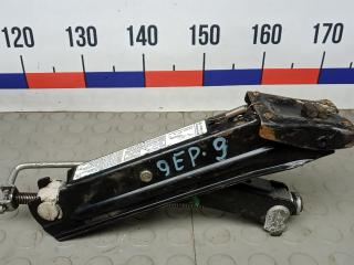 домкрат Mercedes-Benz C-Класс W203/S203/CL203 [рестайлинг] 2005, 2.2 л., D C200 CDI, дизель, МКПП, седан