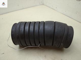 патрубок воздушного фильтра Volkswagen Transporter T4 1992, 2.4 л., дизель, 074129627A