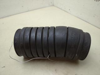 патрубок воздушного фильтра Volkswagen Transporter T4 1992, 2.4 л., дизель, 074129627A