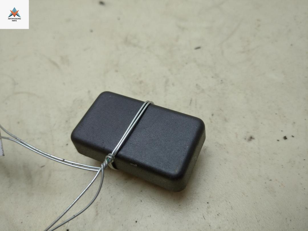 заглушка Volkswagen Transporter T4 1995, 2.4 л., дизель, МКПП, чёрный, микроавтобус, 357957087 - фото №1