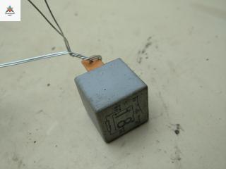 реле (прочие) Volkswagen Transporter T4 2001, 2.5 л., дизель, МКПП, белый, микроавтобус, 191937503