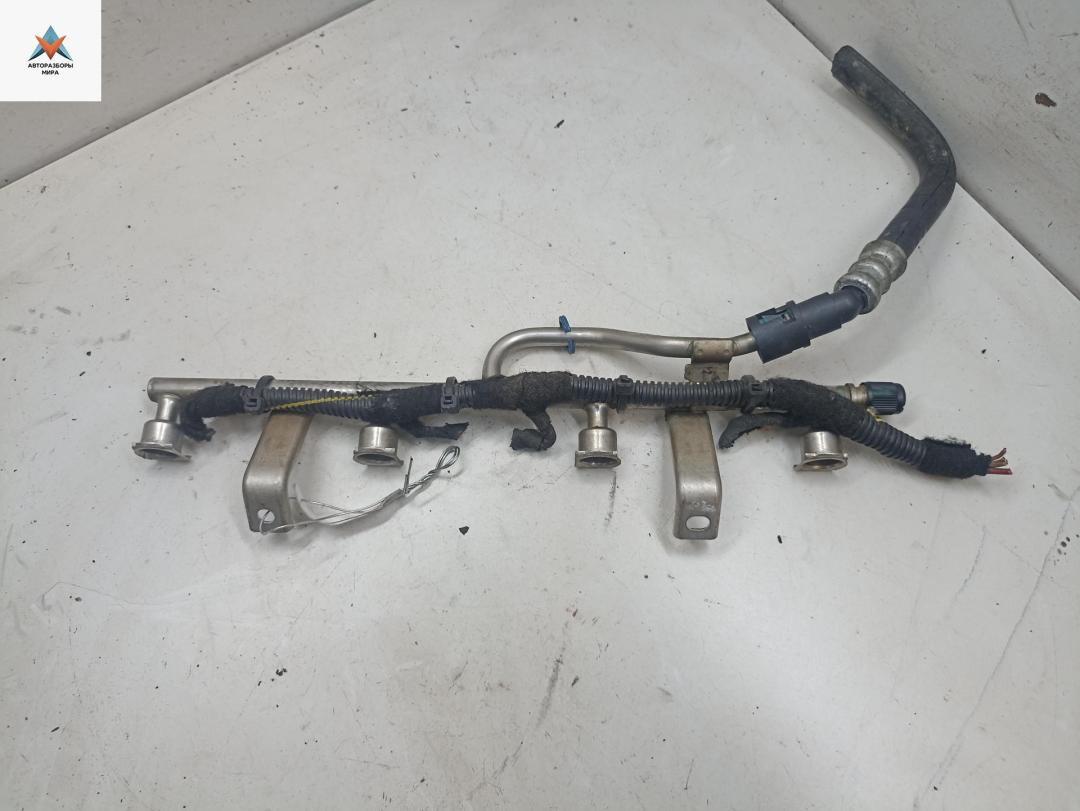 топливная рампа Opel Astra G 2004, 1.6 л., бензин, МКПП, синий, универсал - фото №1