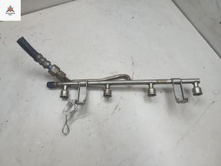 топливная рампа Opel Zafira 1 поколение (A) 2002, 1.6 л., бензин, МКПП, чёрный, минивэн