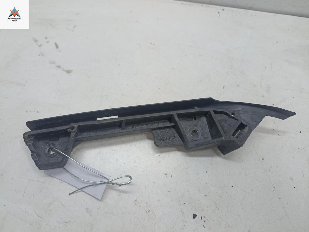 кронштейн переднего бампера Opel Astra G 2000, 1.6 л., бензин, МКПП, зелёный, хетчбэк 5 дв., 90599499 - фото №1