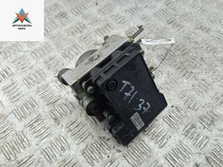 блок ABS Mitsubishi Outlander 1 поколение 2006, 2.0 л., бензин, МКПП, чёрный, внедорожник 5 дв., MN193055, 6329C0951