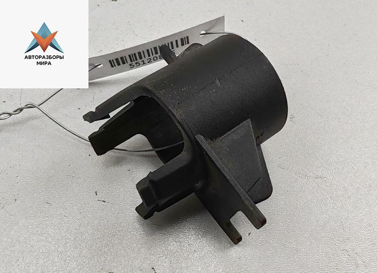 кронштейн (крепление) Mercedes-Benz S-Класс W220 1999, 3.2 л., бензин, АКПП, зелёный, седан, A2208850167KZ - фото №1