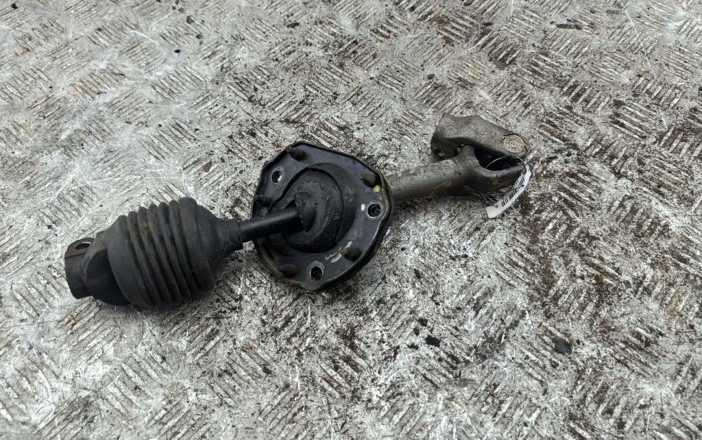 рулевой карданчик Chevrolet Nubira 2007, 2.0 л., дизель, МКПП, чёрный, универсал