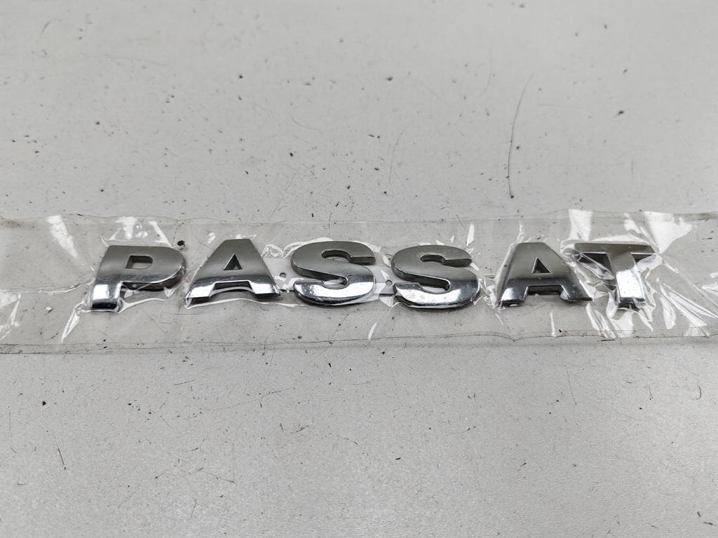 эмблема Volkswagen Passat B5+ (GP) 2001, 1.6 л., бензин, МКПП, серый, универсал, PASSAT