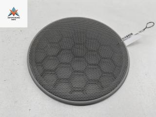 Сетка (решетка) динамика Volkswagen Passat B5 1998, 1.8 л., бензин, МКПП, зелёный, универсал, 3B0868149