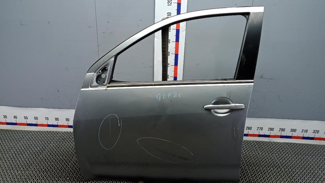 дверь передняя левая Citroen C-Crosser 1 поколение 2007, 2.2 л., D HDi, дизель, МКПП, внедорожник 5 дв. - фото №1