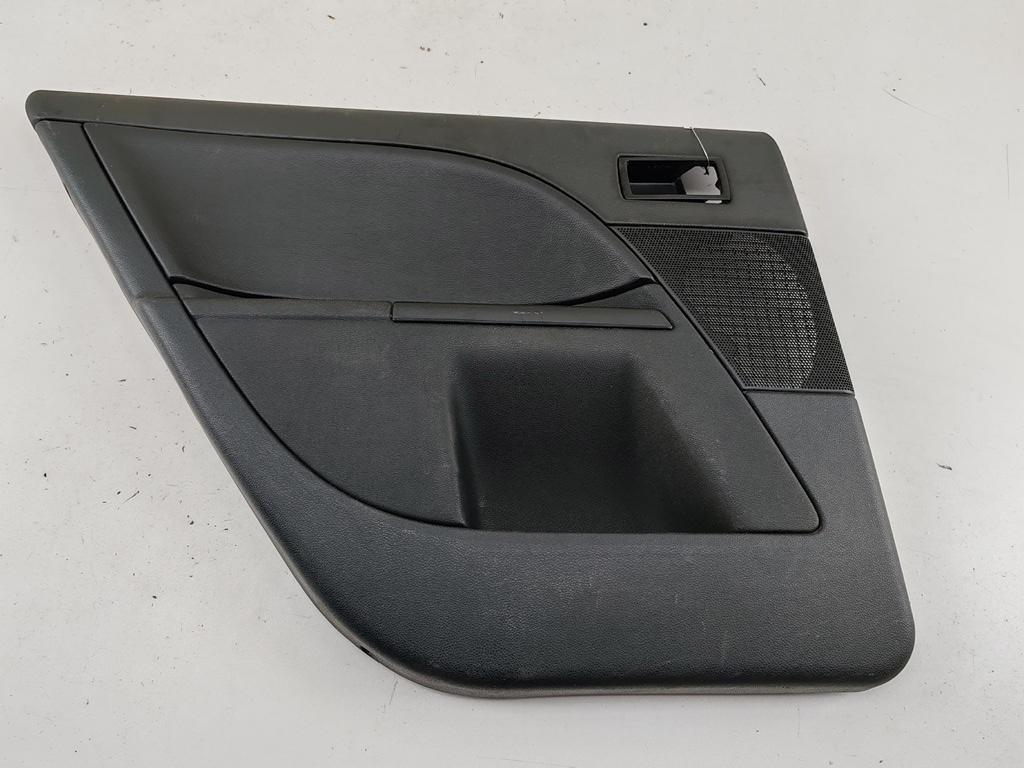обшивка двери задняя левая Ford Mondeo III 2004, 1.8 л., бензин, МКПП, синий, хетчбэк 5 дв., 4S71F27407FB1CU8