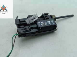 замок лючка топливного бака Renault Laguna 2 поколение 2002, 1.8 л., бензин, МКПП, серый, хетчбэк 5 дв.