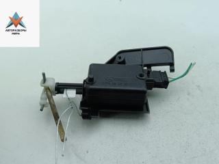 замок лючка топливного бака Renault Megane 1 поколение [рестайлинг] 2000, 1.6 л., бензин, АКПП, серый, хетчбэк 5 дв., 7700838340