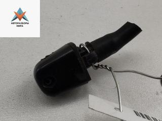 форсунка омывателя лобового стекла Nissan Almera N16 [рестайлинг] 2005, 1.5 л., бензин, МКПП, серый, хетчбэк 5 дв.