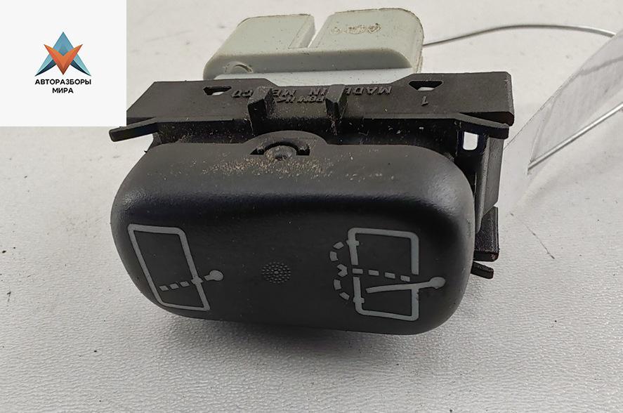 кнопка (выключатель) Mercedes-Benz M-Class ML W163 2002, 2.7 л., дизель, АКПП, серый, внедорожник 5 дв., 1638203410 - фото №1