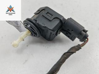 корректор фар Mercedes-Benz CLS-Класс C219 2005, 3.5 л., бензин, АКПП, чёрный, седан, 0008201608