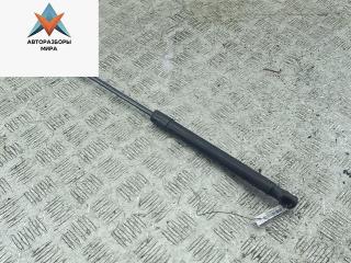 амортизатор капота Volkswagen Caddy 3 поколение 2005, фургон