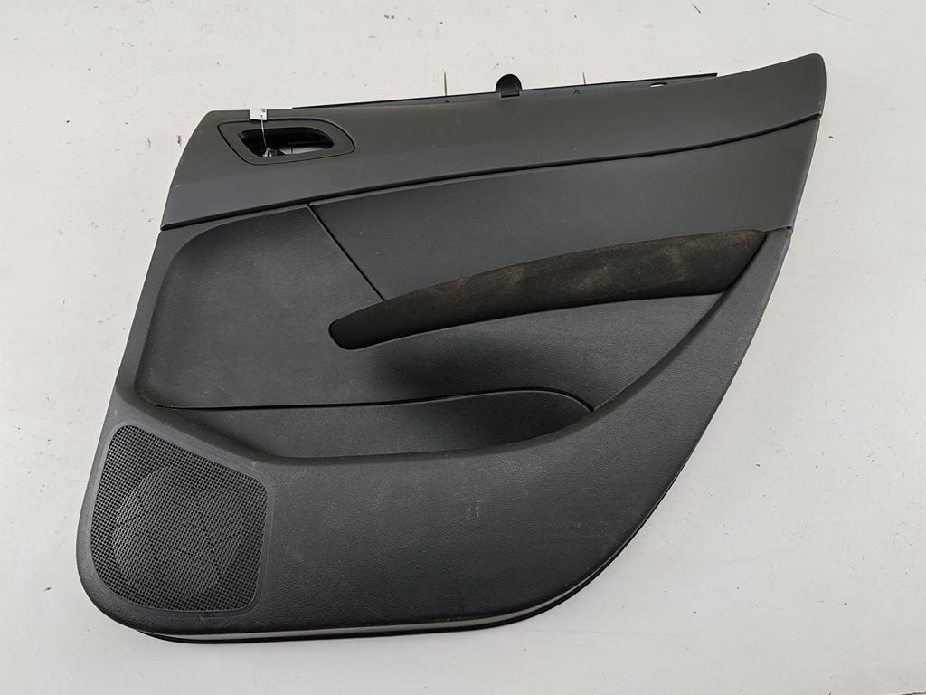 обшивка двери задняя правая Peugeot 308 T7 2008, 1.6 л., бензин, МКПП, чёрный, универсал, 96828261ZD - фото №1