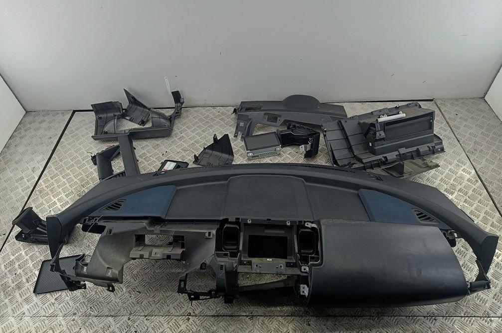 панель передняя салона (торпедо) Nissan Murano Z50 2005, 3.5 л., бензин, АКПП, серый, внедорожник 5 дв., 68100CC000