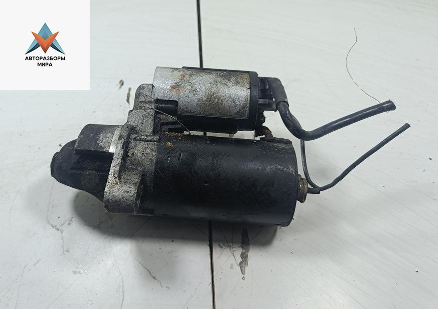 стартер Audi A6 4B/C5 1998, 2.4 л., бензин, МКПП, серый, седан, 078911025D - фото №1