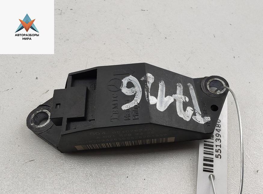 датчик AirBag Mercedes-Benz CLS-Класс C219 2005, 3.5 л., бензин, АКПП, чёрный, седан, 0018209326 - фото №1