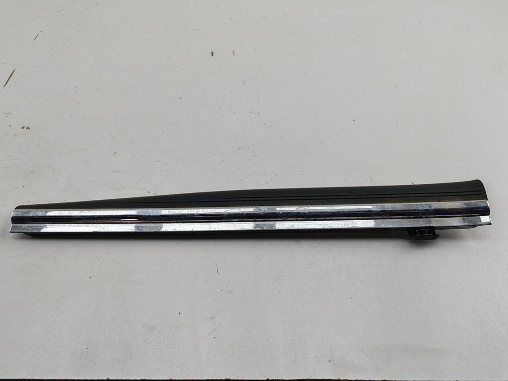 Накладка на порог внутренняя (салона) Mercedes-Benz CLS-Class C219 2005, 3.5 л., бензин, АКПП, чёрный, седан, 2196800535