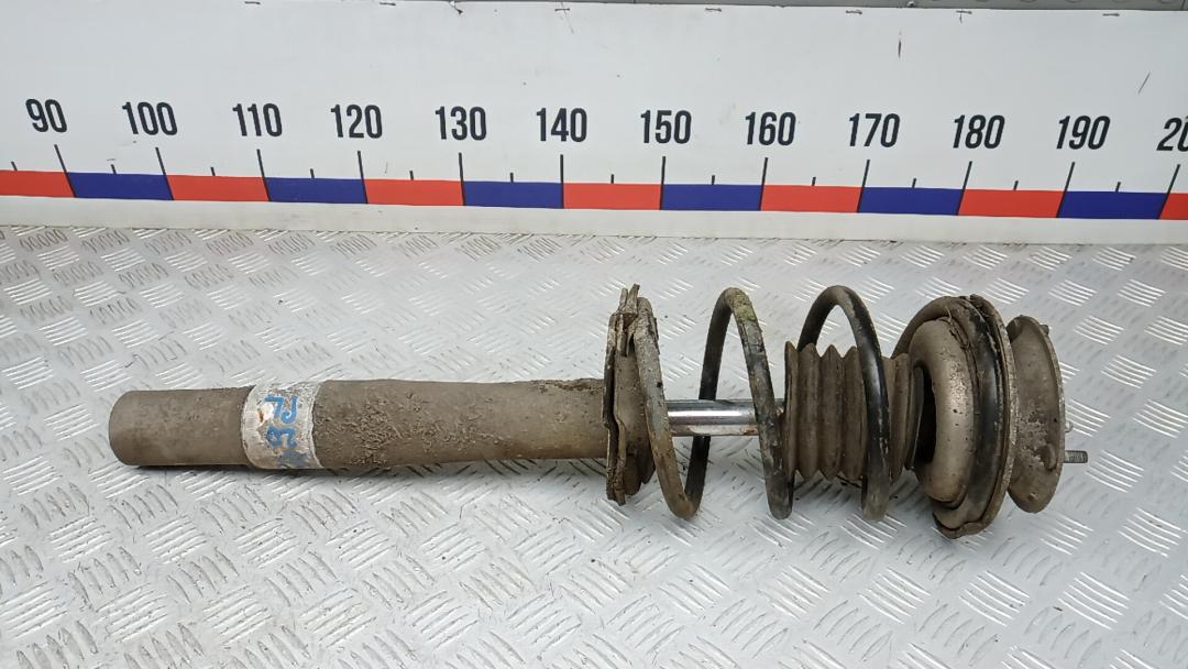 Стойка BMW 5 серия E60/E61 2006, 3.0 л., D 530d, дизель, АКПП, седан - фото №1