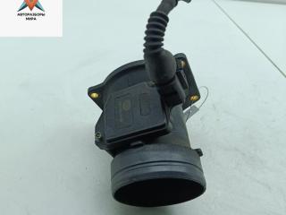 Расходомер (измеритель потока воздуха) Audi A4 B5 [рестайлинг] 1998, 1.6 л., бензин, МКПП, красный, седан