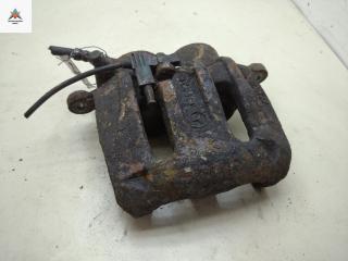 суппорт передний правый Mercedes-Benz Vito-2 / Viano W639 2006, 2.2 л., дизель, МКПП, красный, микроавтобус