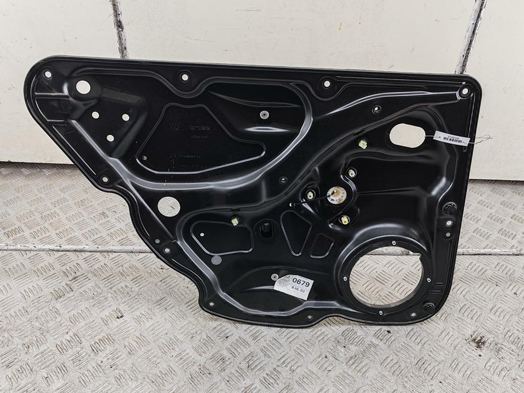 стеклоподъемник электрический задний левый Volkswagen Passat B6 2007, 2.0 л., дизель, АКПП, синий, универсал, 3C4839755